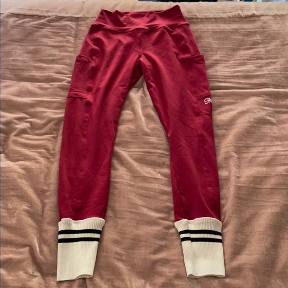 Bombshell ankle sock leggings